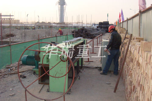 GT4-16飛剪三級鋼調直機